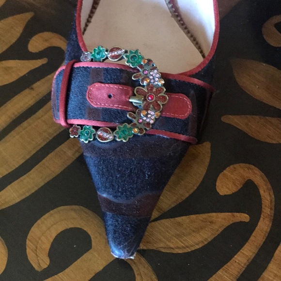 Vince Camuto Brown Pointed Toe Heel - Picture 4 of 6